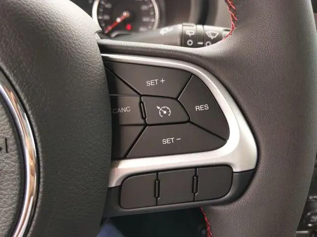 2023 Jeep Renegade Trailhawk 4x4