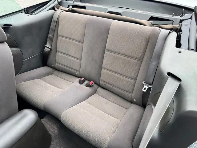 2004 Ford Mustang Deluxe