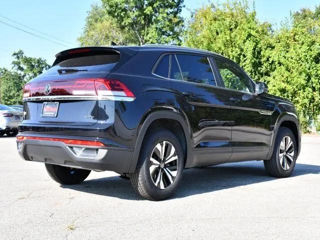 2026 Volkswagen Atlas Cross Sport SE
