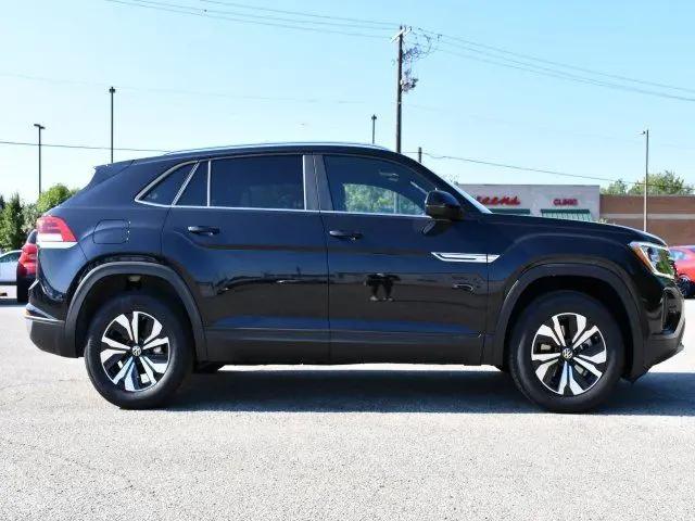 2026 Volkswagen Atlas Cross Sport SE