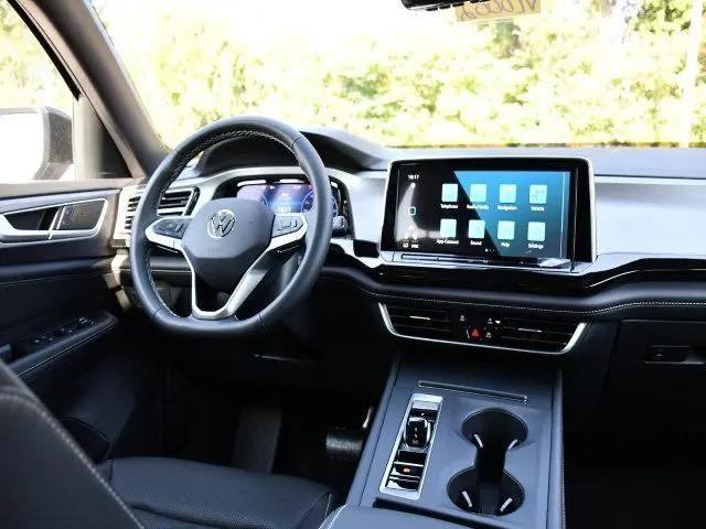 2026 Volkswagen Atlas Cross Sport SE