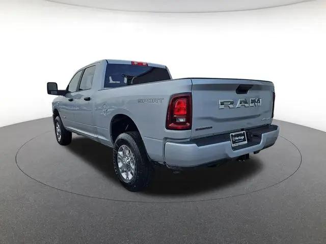 2026 Ram 2500 Big Horn Crew Cab 4x4 64 Box