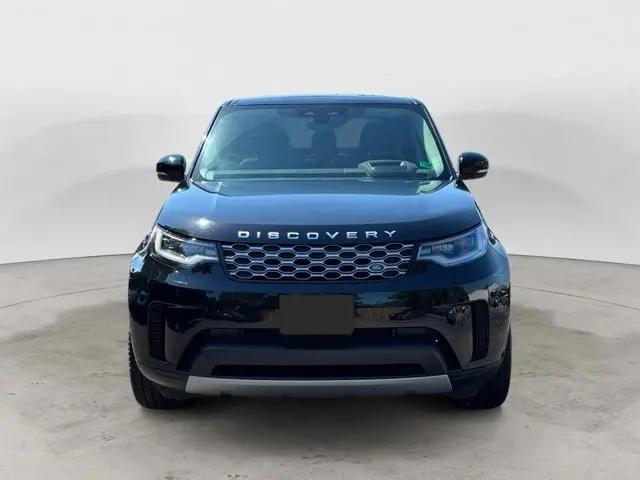 2024 Land Rover Discovery P300 S
