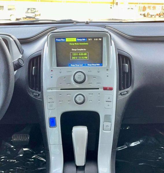 2013 Chevrolet Volt Base