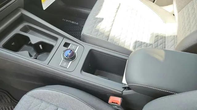2025 Volkswagen Tiguan 2.0T S