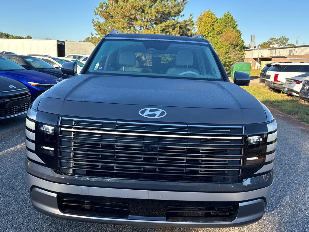 New 2026 Gray Pearl HYUNDAI Limited FWD image 9