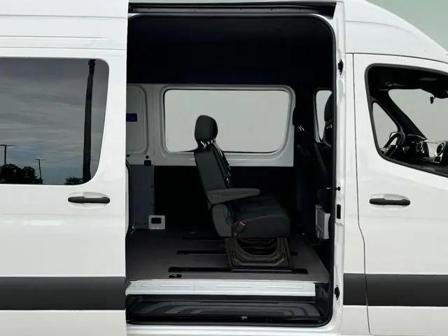 2025 Mercedes-Benz Sprinter 2500 Standard Roof 4-Cyl Diesel HO