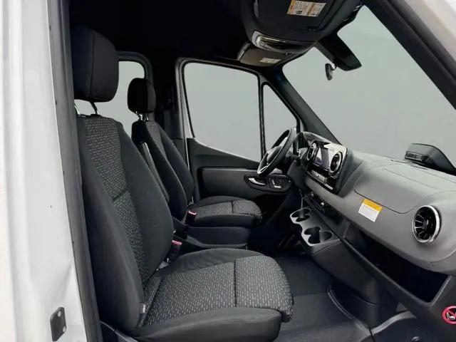 2025 Mercedes-Benz Sprinter 2500 Standard Roof 4-Cyl Diesel HO