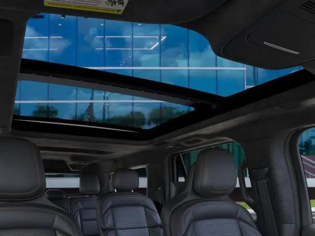 2025 Lincoln Navigator Black Label L