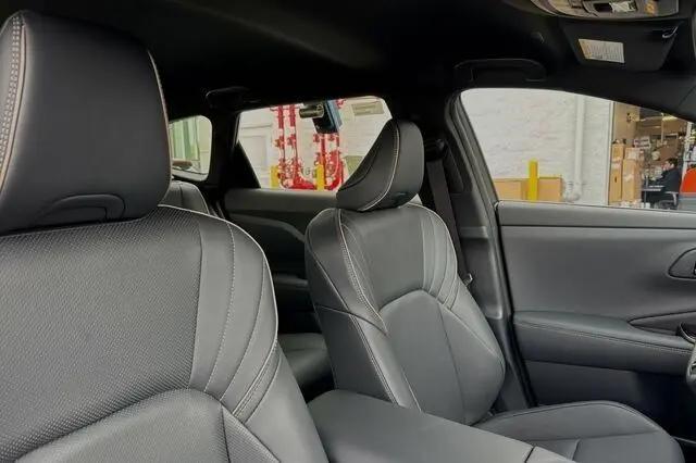 2025 Toyota Crown Signia XLE