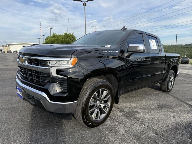 2023 Chevrolet Silverado 1500 4WD Crew Cab Short Bed LT with 2FL