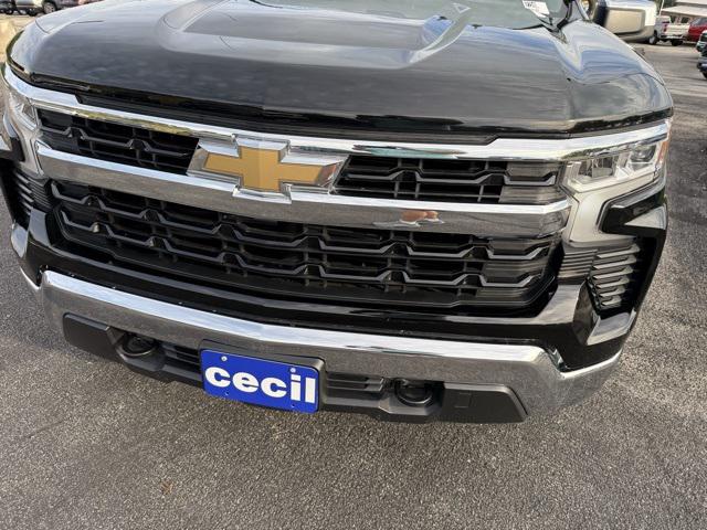2023 Chevrolet Silverado 1500 4WD Crew Cab Short Bed LT with 2FL