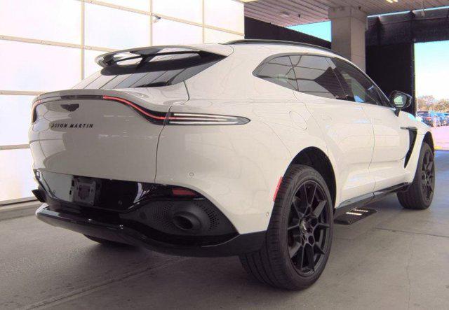 2021 Aston Martin DBX Base 2021 Aston Martin DBX Base