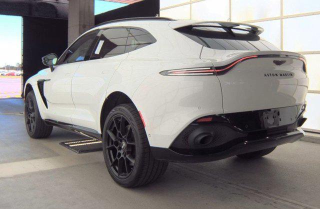 2021 Aston Martin DBX Base 2021 Aston Martin DBX Base