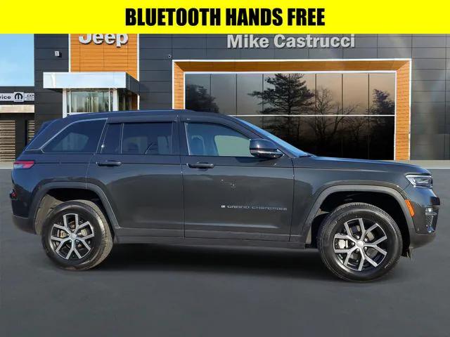 2023 Jeep Grand Cherokee Limited 4x4 2023 Jeep Grand Cherokee Limited 4x4