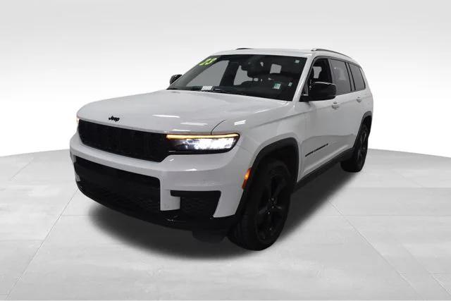 2023 Jeep Grand Cherokee L Altitude 4x4 2023 Jeep Grand Cherokee L Altitude 4x4