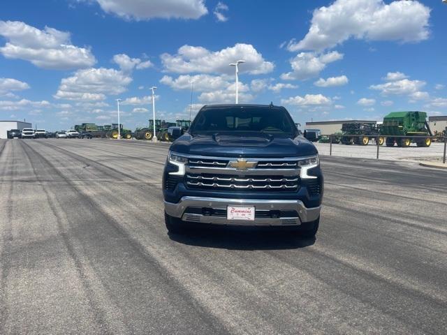 2022 Chevrolet Silverado 1500 4WD Crew Cab Short Bed LTZ