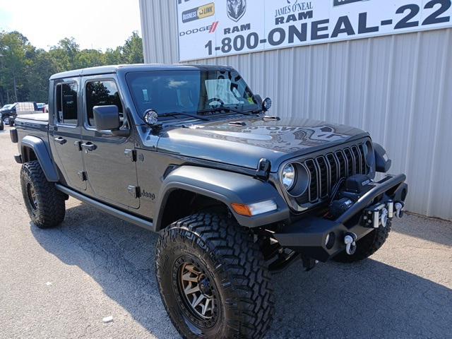 2025 Jeep Gladiator Sport 2025 Jeep Gladiator Sport