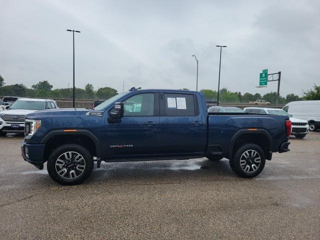 2022 GMC Sierra 2500HD 4WD Crew Cab Standard Bed AT4