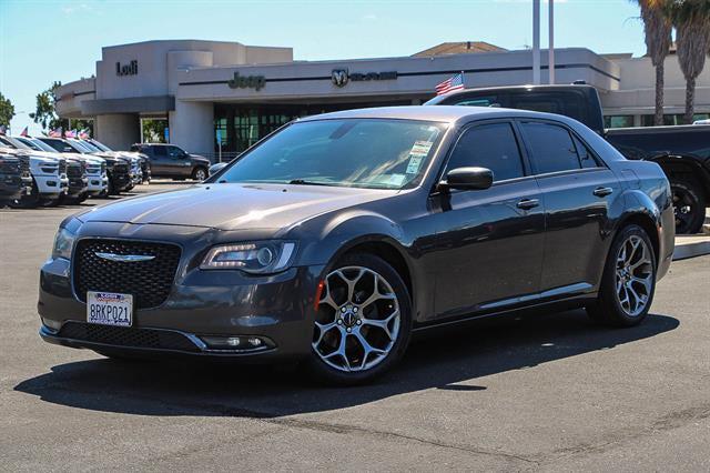 2018 Chrysler 300 300S