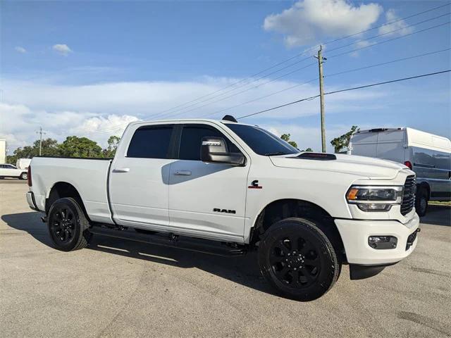 2024 RAM 3500 Laramie Crew Cab 4x4 64 Box