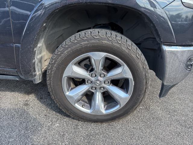 2019 RAM 1500 Limited Crew Cab 4x4 57 Box