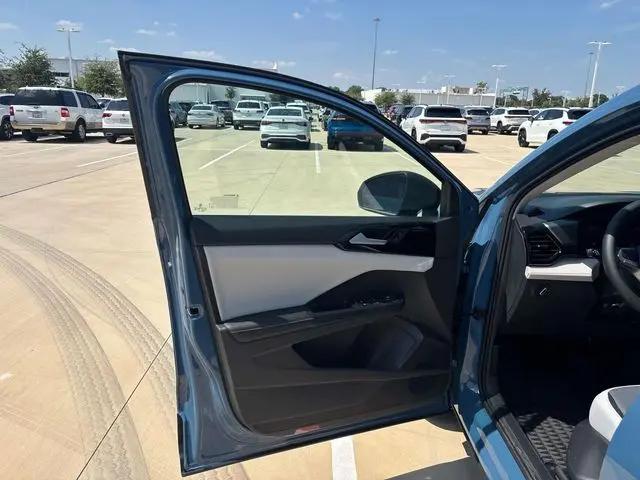 2025 Volkswagen Taos 1.5T S