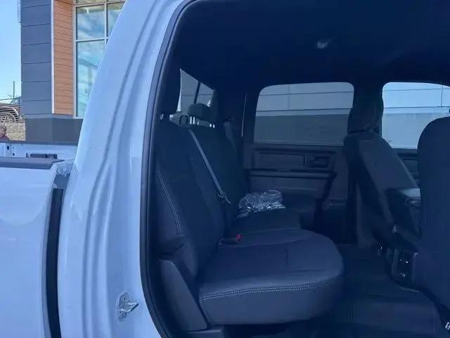 2026 Ram 2500 Warlock Crew Cab 4x4 6'4" Box