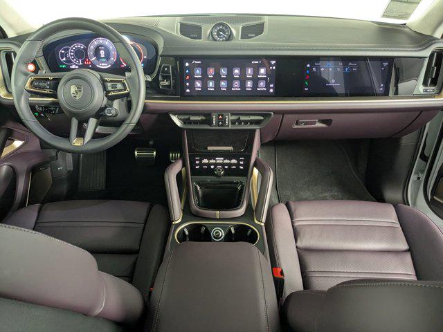 2025 Porsche Cayenne E-Hybrid Turbo