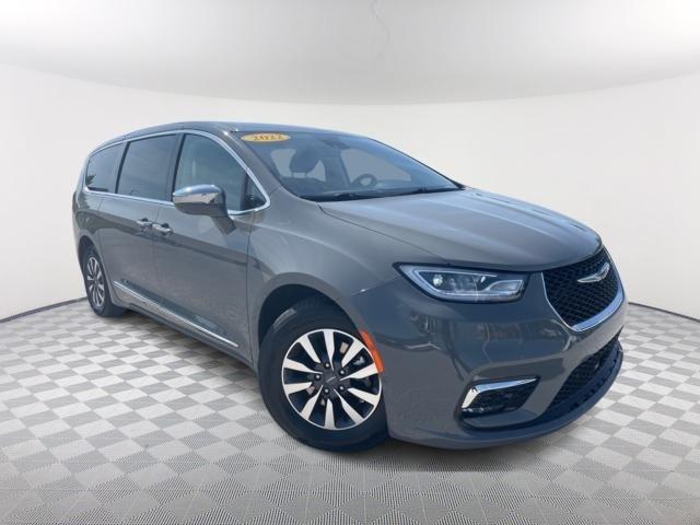 2022 Chrysler Pacifica Hybrid Limited