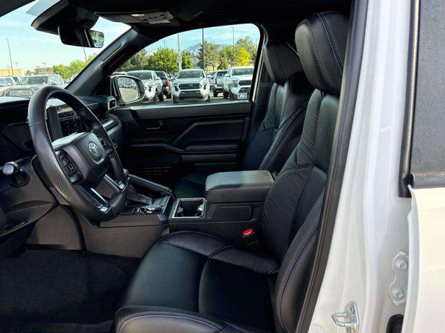 2024 Toyota Tacoma SR5 4WD