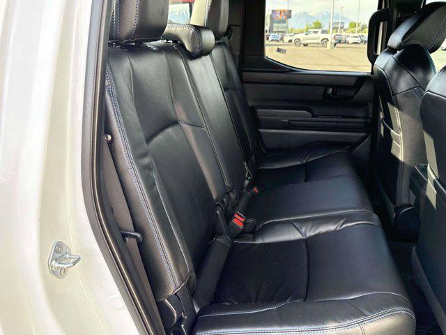 2024 Toyota Tacoma SR5 4WD