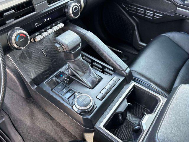 2024 Toyota Tacoma SR5 4WD