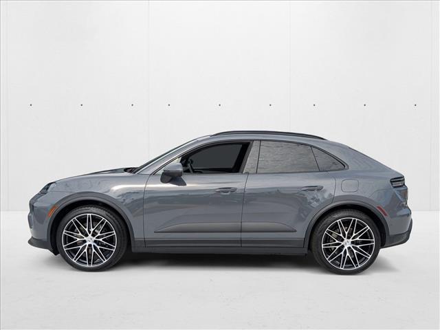 2025 Porsche Macan Electric 4S