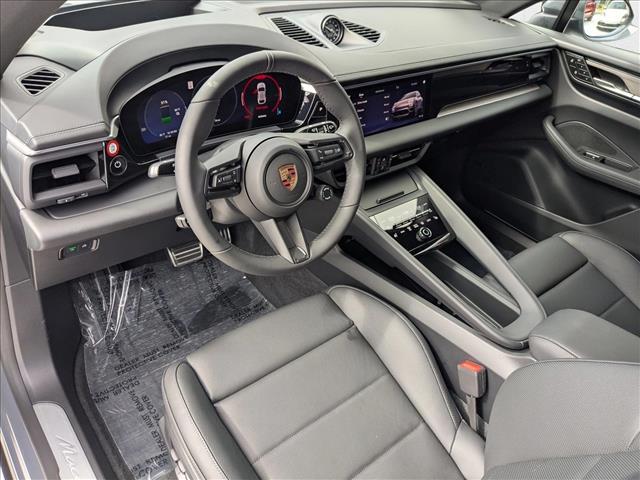 2025 Porsche Macan Electric 4S