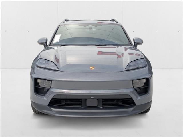 2025 Porsche Macan Electric 4S