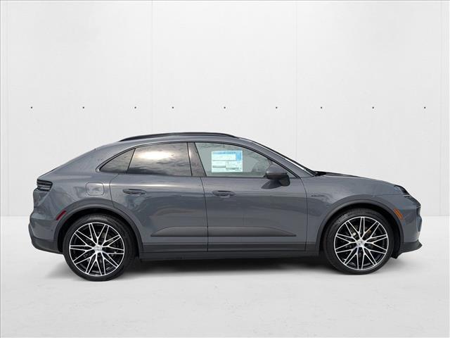 2025 Porsche Macan Electric 4S
