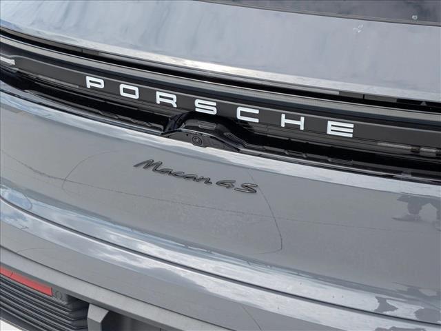 2025 Porsche Macan Electric 4S