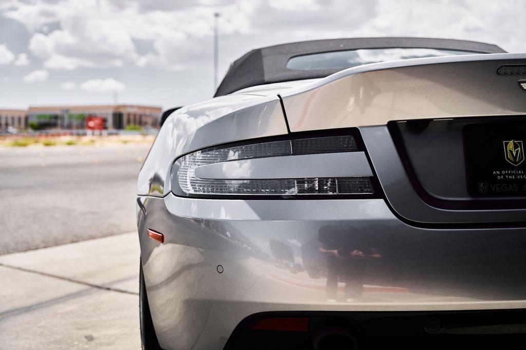 2016 Aston Martin DB9 Base - Photo 14