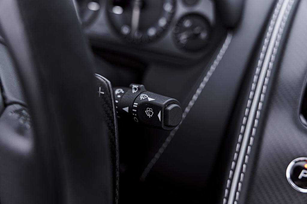 2016 Aston Martin DB9 Base - Photo 69
