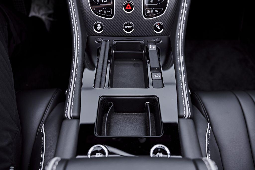 2016 Aston Martin DB9 Base - Photo 76