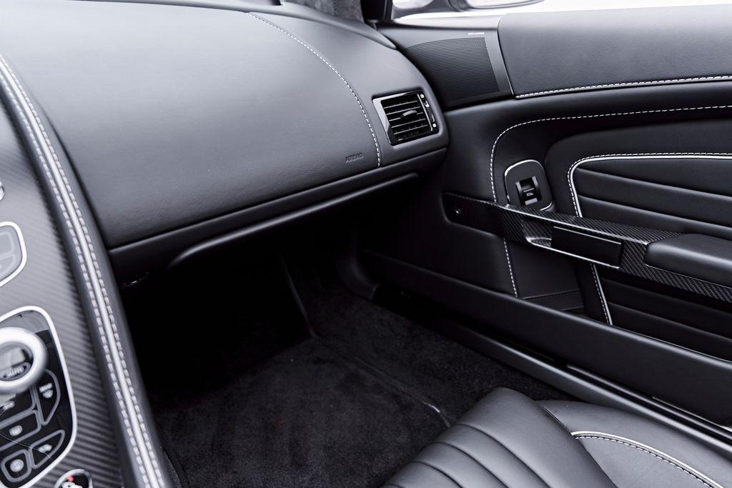 2016 Aston Martin DB9 Base - Photo 82