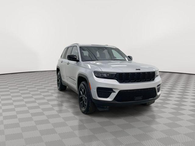 2024 Jeep Grand Cherokee Altitude 4x4