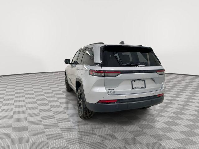 2024 Jeep Grand Cherokee Altitude 4x4