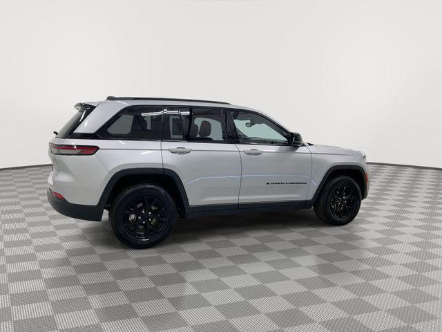 2024 Jeep Grand Cherokee Altitude 4x4