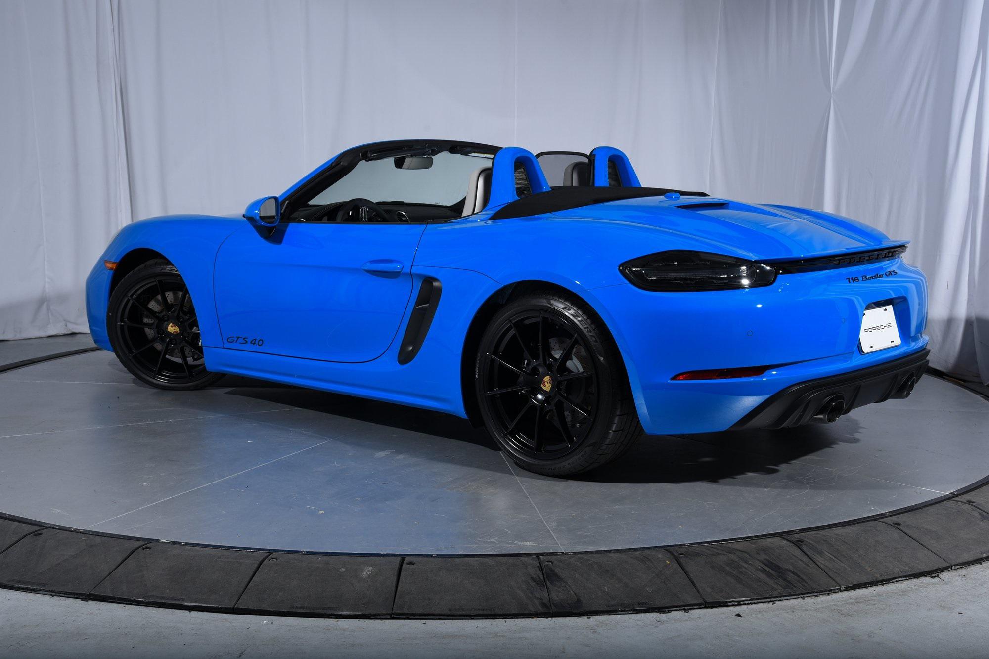 2025 Porsche Boxster GTS 4.0 photo 3