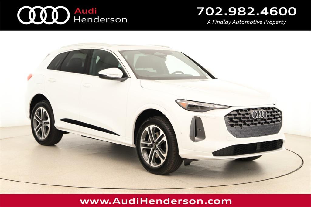 2025 Audi New Q5 Premium's photo