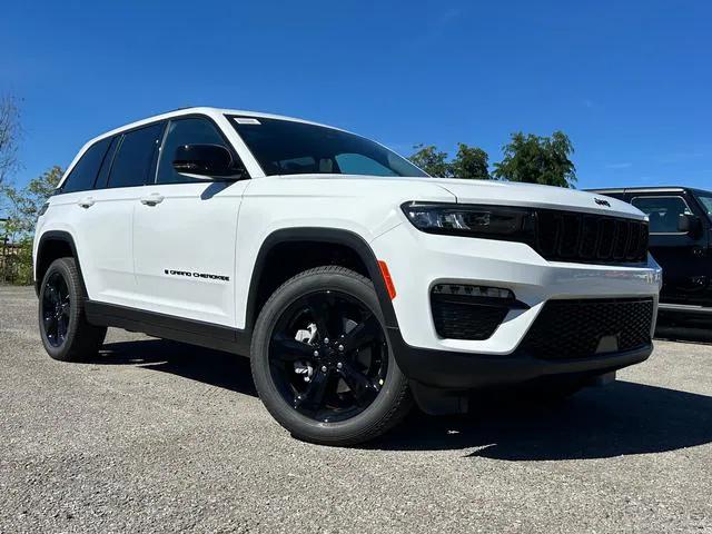 2025 Jeep Grand Cherokee GRAND CHEROKEE LIMITED 4X4 2025 Jeep Grand Cherokee GRAND CHEROKEE LIMITED 4X4