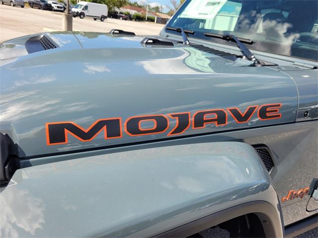 2025 Jeep Gladiator GLADIATOR MOJAVE X 4X4 2025 Jeep Gladiator GLADIATOR MOJAVE X 4X4