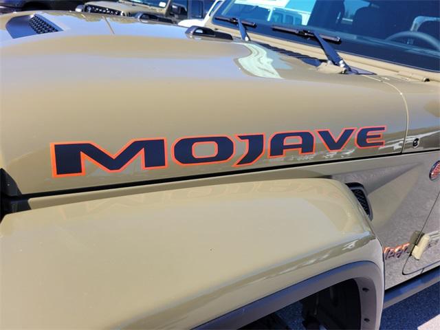 2025 Jeep Gladiator GLADIATOR MOJAVE X 4X4